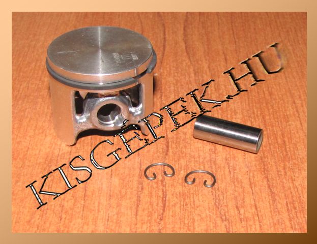 Dugattyú Makita DCS 33, kpl. 37 mm