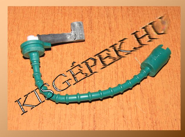 Olajcső Makita DCS6400, DCS7300, DCS7900, EA7300, EA7900, kpl.