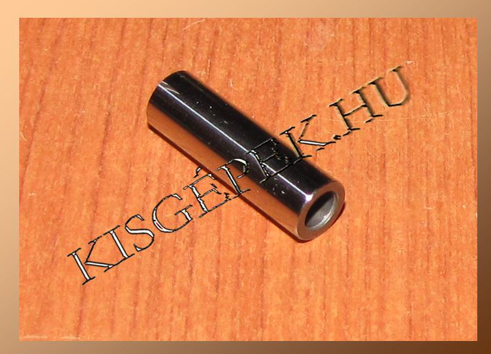 Dugattyú csapszeg Makita BHX2500, BHX2501, EBH252U, EBH253U, HT2556D, HT2576E, RST250, RBC250, RBC251, RBC2500, RBL, RST250