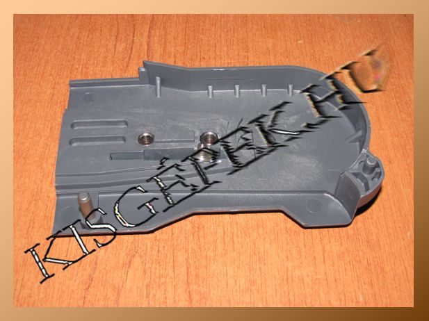 Lánc oldali burkolat Oleomac PPX270, 271