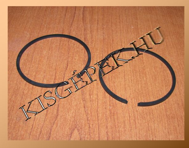 Dugattyúgyűrű MF 70, 68,5 mm, felső stiftes